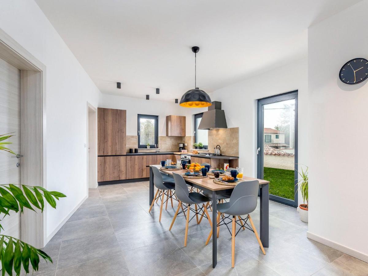 Holiday Home Villa Isabela - Prc423 By Interhome Nova Vas  Exteriör bild