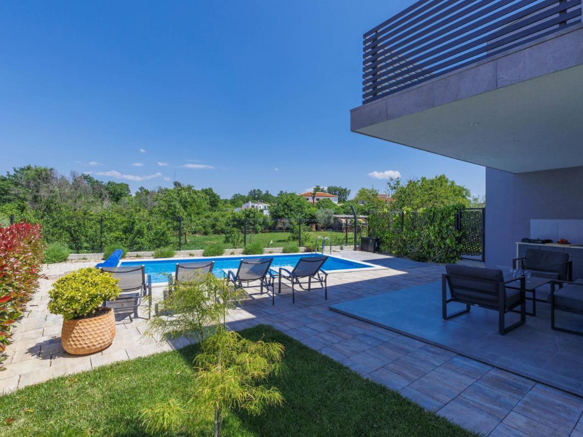 Holiday Home Villa Isabela - Prc423 By Interhome Nova Vas  Exteriör bild